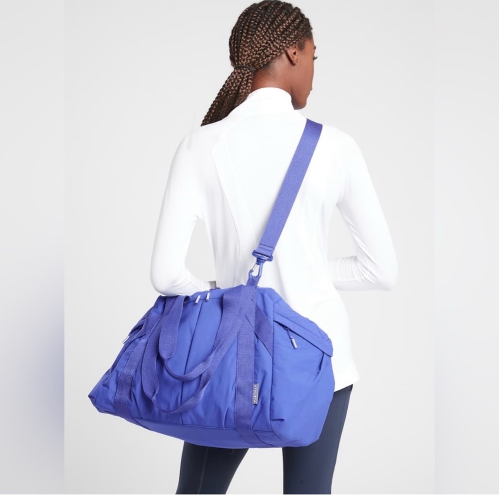 Athleta Kinetic Gym Duffle